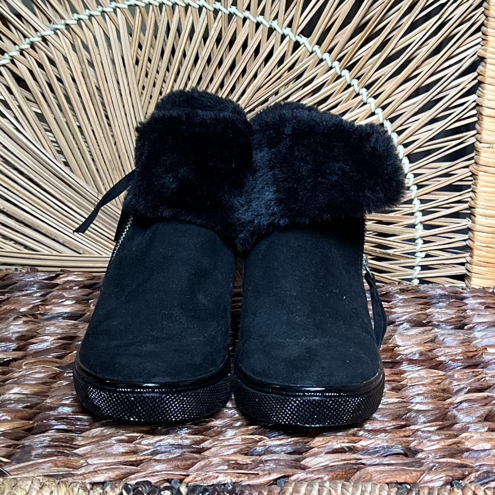 Altered Black with black soles